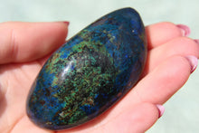 Load image into Gallery viewer, Azurite Malachite Palm Stone