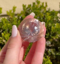 Load image into Gallery viewer, Quartz Pranic Diamond 16 facets (Costa design) for Chakra cleaning (31g)