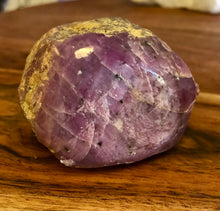 Load image into Gallery viewer, Natural Raw Corundum Pink Sapphire, P67
