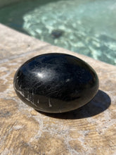 Load image into Gallery viewer, Black Tourmaline Shiva Lingam/Egg P2-52
