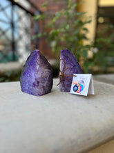 Load image into Gallery viewer, Purple Agate Bookend