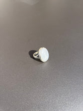 Load image into Gallery viewer, Oval Moonstone Ring