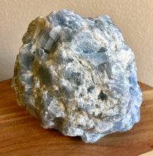 Load image into Gallery viewer, Blue Calcite (B)
