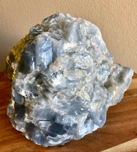 Load image into Gallery viewer, Blue Calcite (B)
