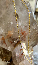 Load image into Gallery viewer, Gold Spiral Chain 18 Inch
