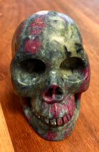 Load image into Gallery viewer, Ruby Kyanite Skull P63
