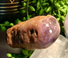 Load image into Gallery viewer, Natural Raw Corundum Sapphire, P45

