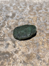 Load image into Gallery viewer, Raw Jade Palm Stone P2-27
